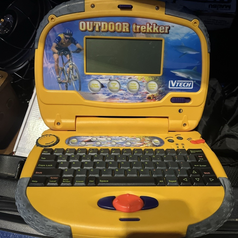 2001 Vtech Outdoor Trekker Rugged‎ Learning Kids Laptop- No Power Cord - Tested